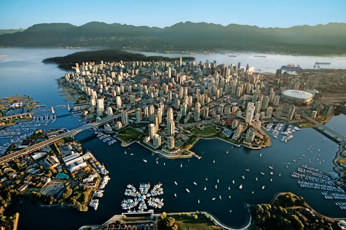  CAVAN - Vancouver - City - Tourism Vancouver Albert Normandin.jpg